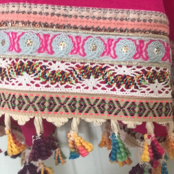 Top - Picture 2 of 4